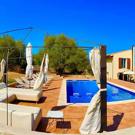 En Mallorca Con Piscina Privada Susacasa